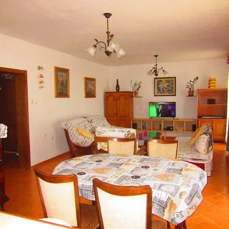 In Pula/istrien 11382 Veruda