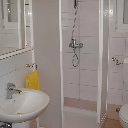 In - Istrien 11382 Lägenhet Pula